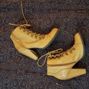 Cute fall tan high heel booties